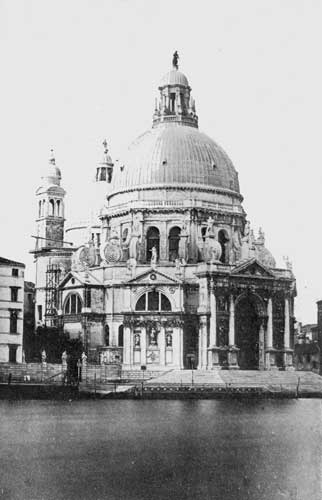 VENICE: SANTA MARIA DEL SALUTE