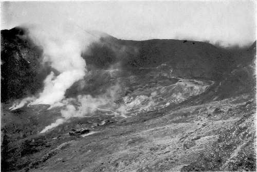 The crater of Papandajang